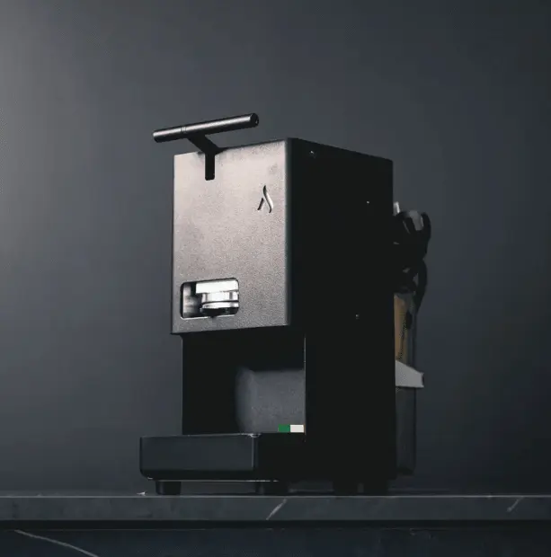 Aroma E.GO – Bærbar italiensk espressomaskine til pods