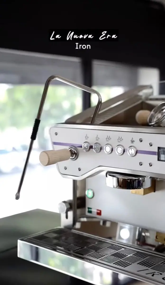 La Nuova Era IRON 2-gruppers kommerciel multiboiler espressomaskine