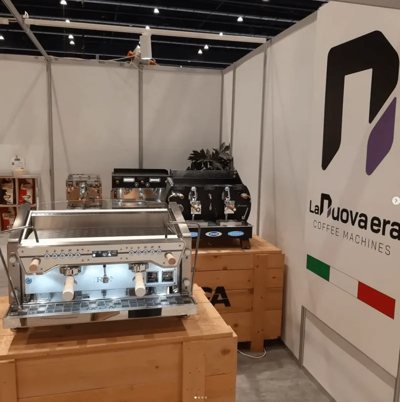 La Nuova Era IRON 2-gruppers kommerciel multiboiler espressomaskine