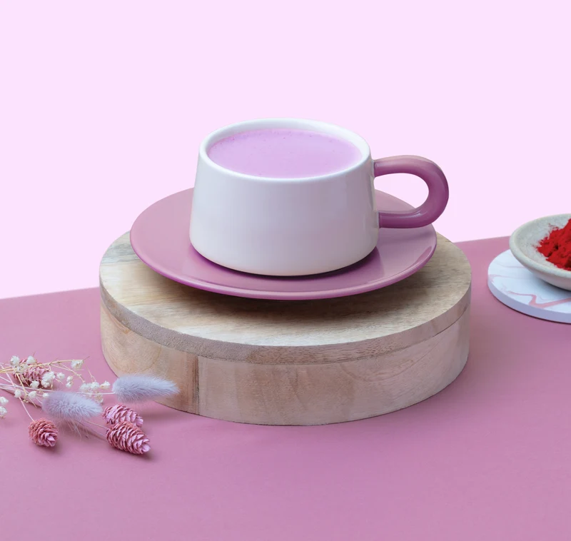 Monbana Vegan Pink Latte powder - 350 g.