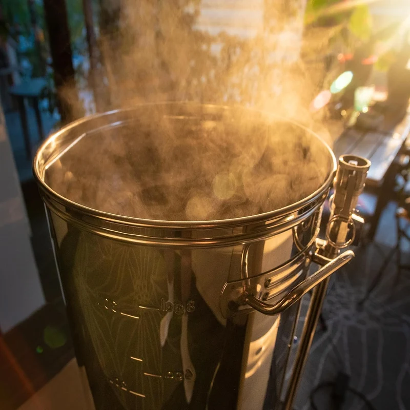 Flaked Oats | Pre-Gelatinized for Brewing & Distilling