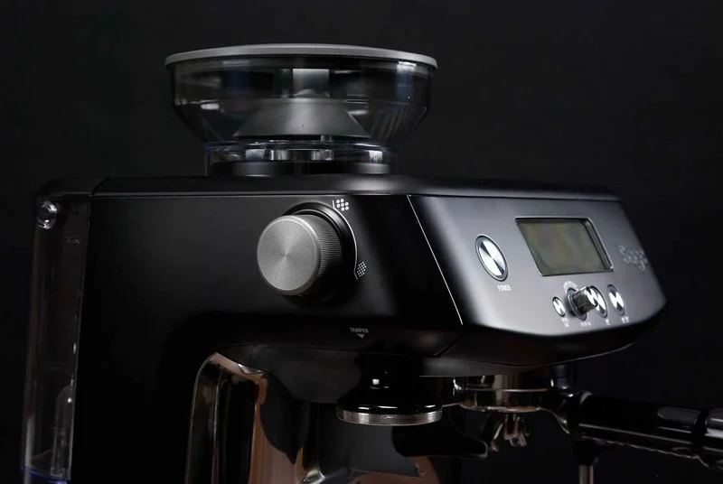 Sage Barista Pro espressomaskine med Indbygget kværn