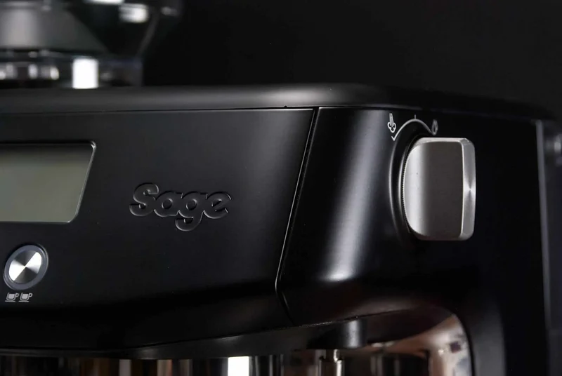 Sage Barista Pro espressomaskine med Indbygget kværn