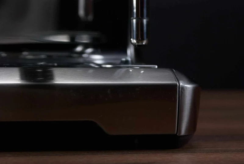 Sage Barista Touch espressomaskine med automatisk mælkeskumning