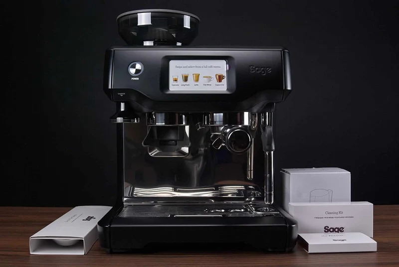 Sage Barista Touch espressomaskine med automatisk mælkeskumning