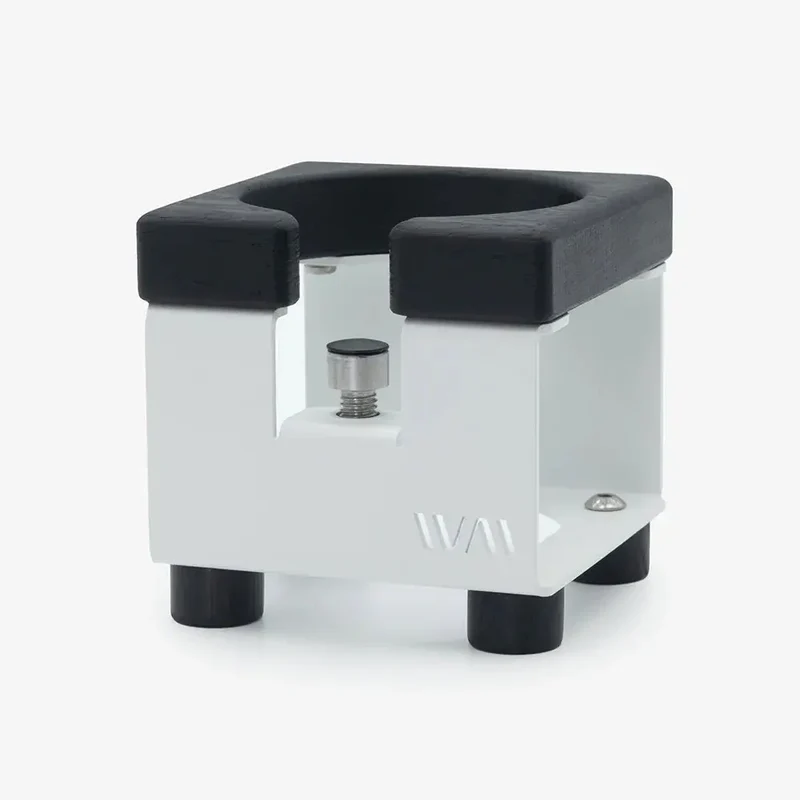Tamper-station