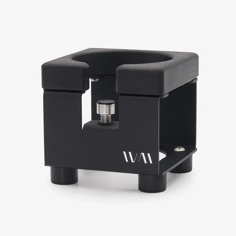 Tamper-station