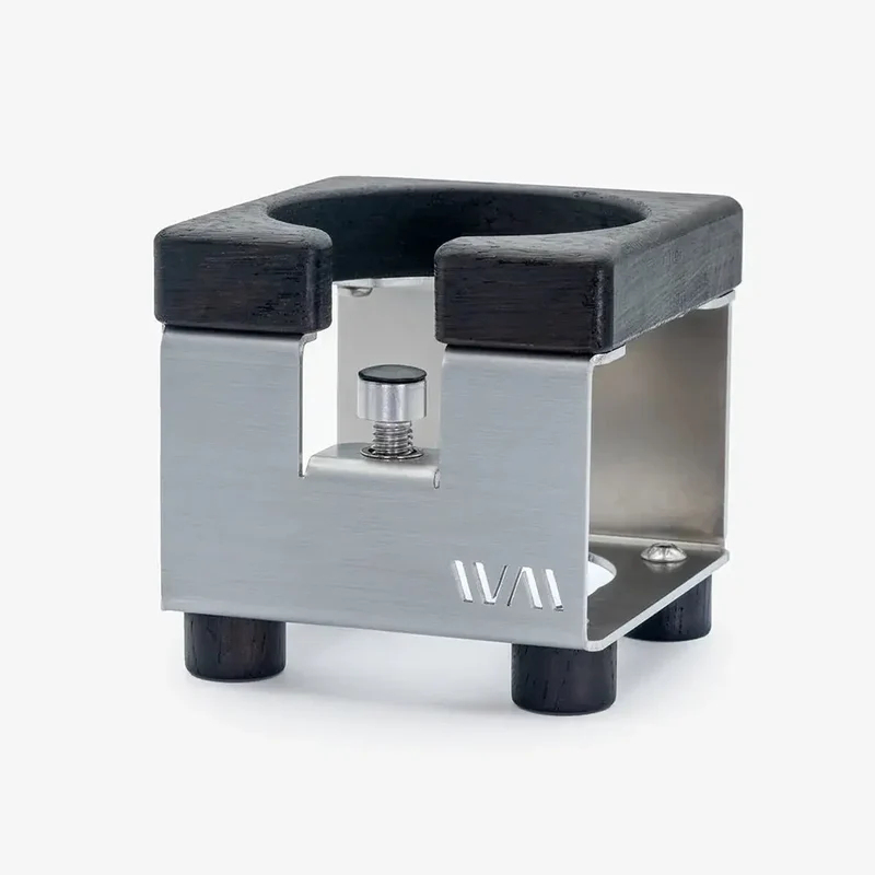 Tamper-station