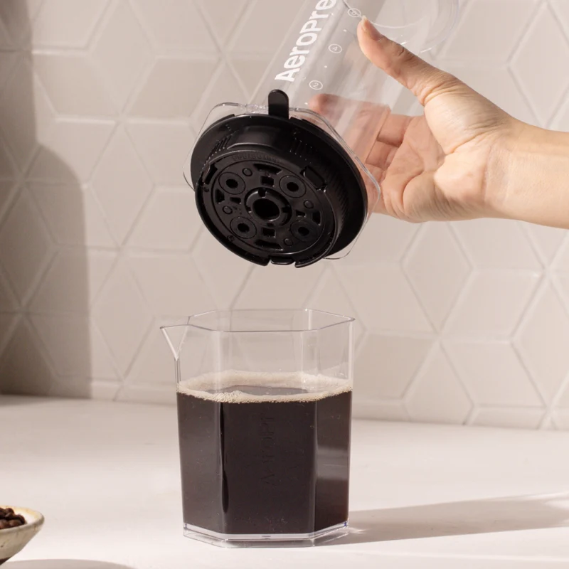 XL Flow Control Filter Cap