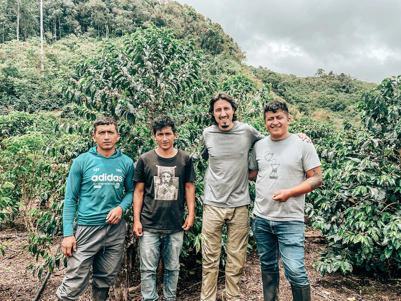 Finca Artemira - Ebert Huaman Villegas - Washed Catuai & Caturra