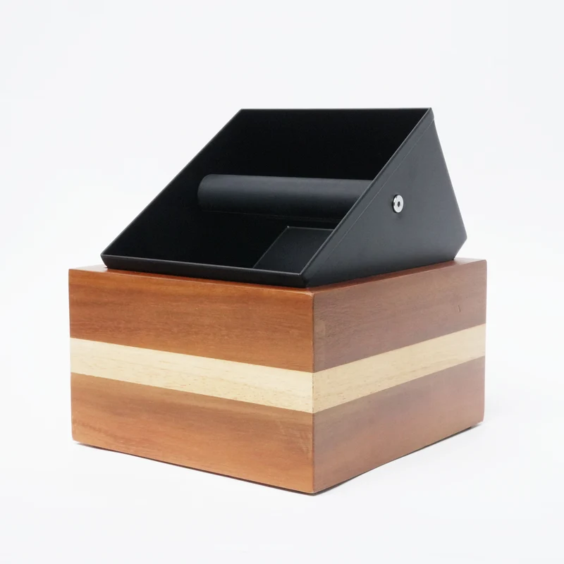 Sopresta Premium Knock box i Valnød og Birk