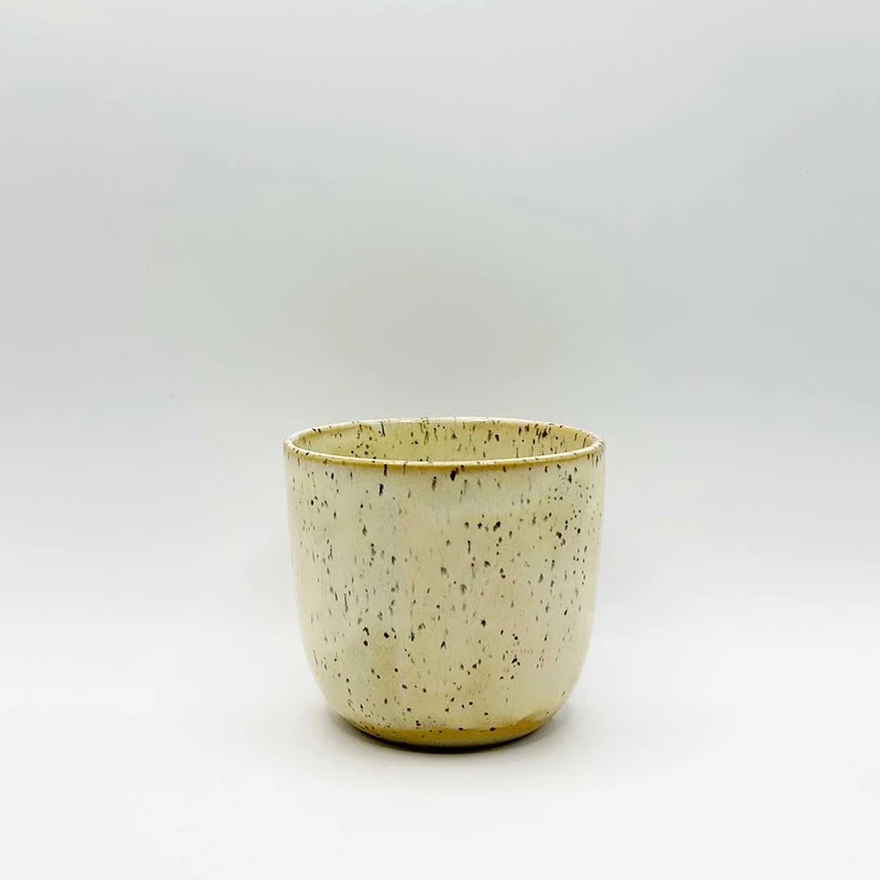 200 ml, Sand